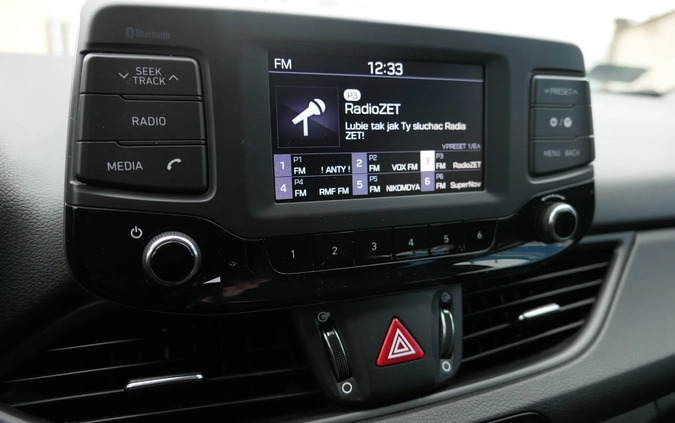 Hyundai I30 cena 53900 przebieg: 108000, rok produkcji 2019 z Trzcianka małe 106